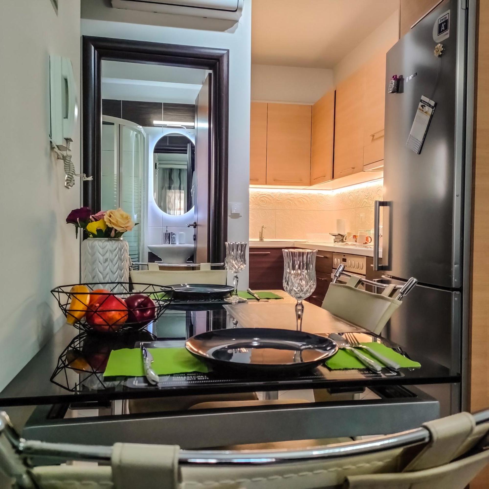 Χλιδατο-Ονειρεμενο-Μοντερνο Διαμερισμα!!! Apartment Larissa Exterior photo