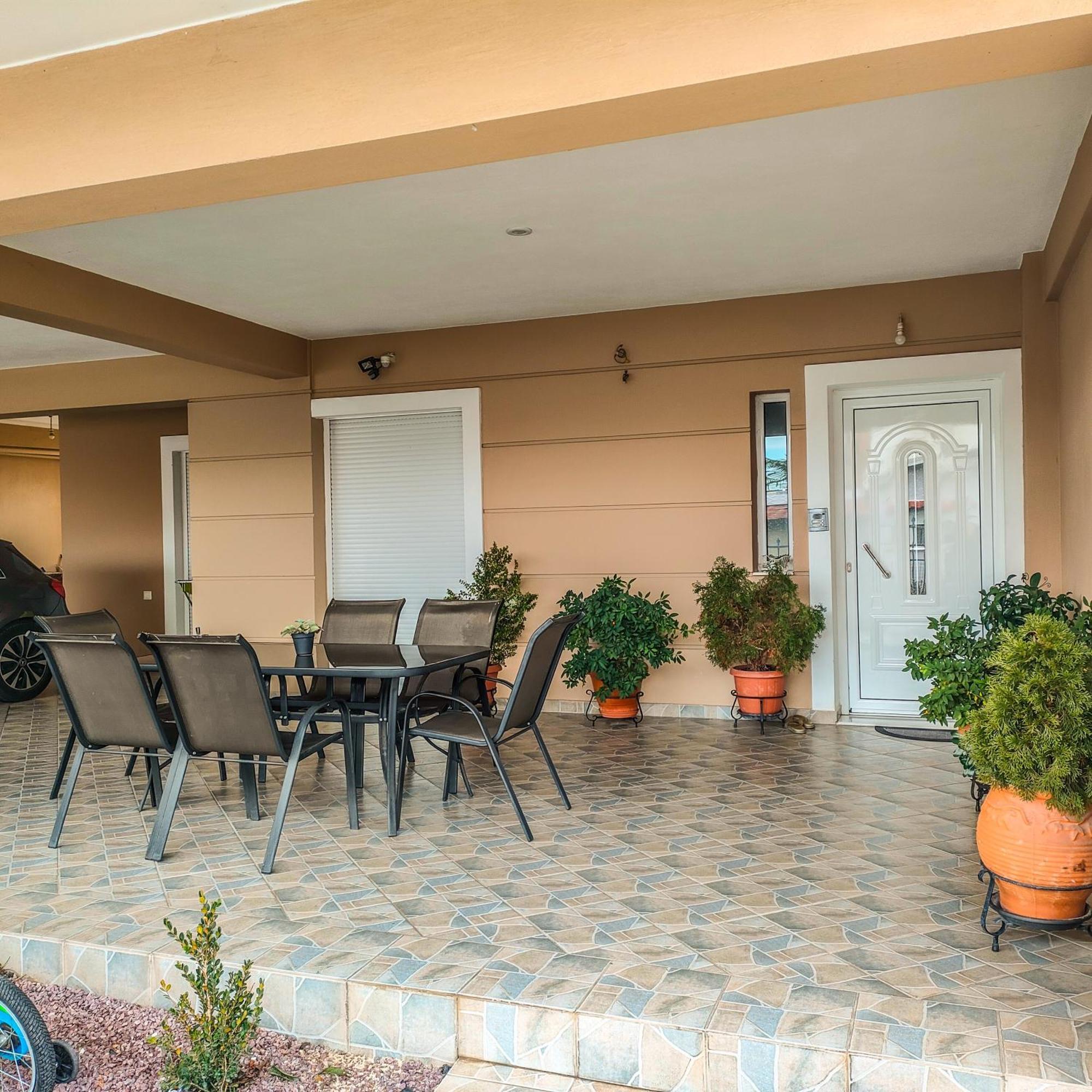 Χλιδατο-Ονειρεμενο-Μοντερνο Διαμερισμα!!! Apartment Larissa Exterior photo